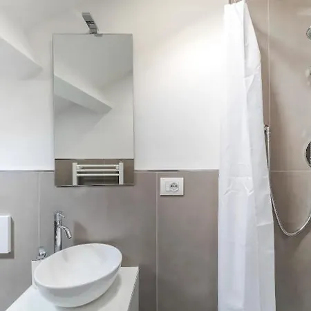 Sammartinis Attic Apartment Milan